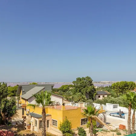 In With 3 Bedrooms, Wifi&outdoor Swimming Pool *