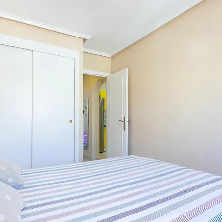 Cozy In With Wifi Apartman Torrevieja