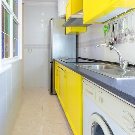 Appartement In With 3 Bedrooms, Wifi&outdoor Swimming Pool